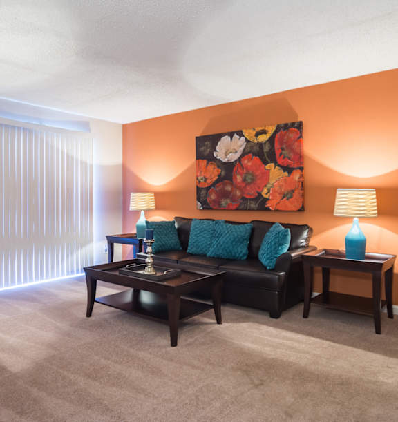spacious living room at Dunwoody Pointe in Sandy Springs, GA