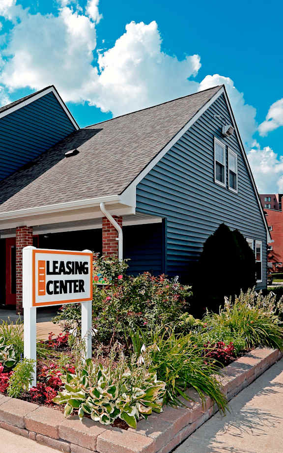 Exterior View Of Property at The Loop on Greenfield Apartments, Oak Park, MI, 48237