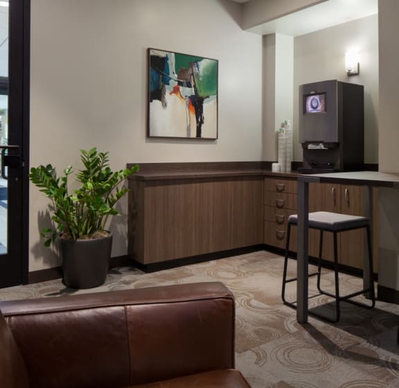 Hyde Park, Chicago Apartments Twin Towers