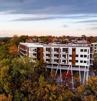 Exterior of Lakeview