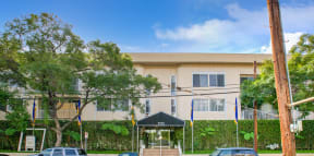 Apartment Building in Los Angeles