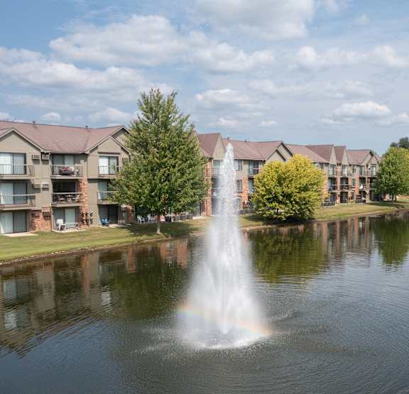 Exterior View at Stone Ridge Apartments in Wixom, MI 48393