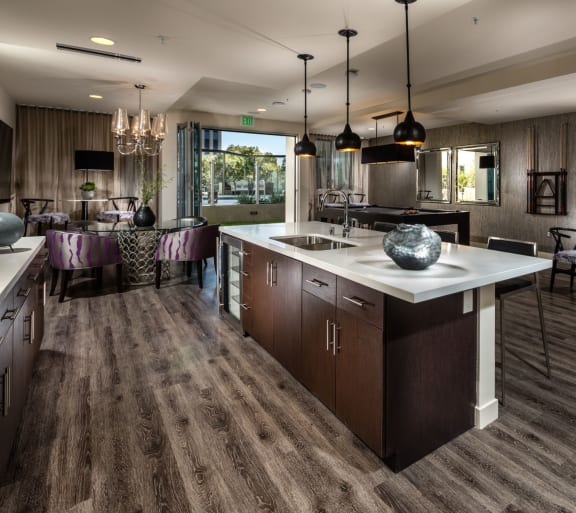 Clubhouse With Catering Kitchen at Berkshire K2LA in LA 90005