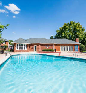 Pool and sundeck at Barrington Estates Apartments, Indianapolis, IN
