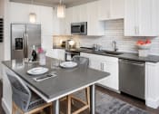 Thumbnail 3 of 24 - Kitchen at Glenn Perimeter, Atlanta, GA, 30328