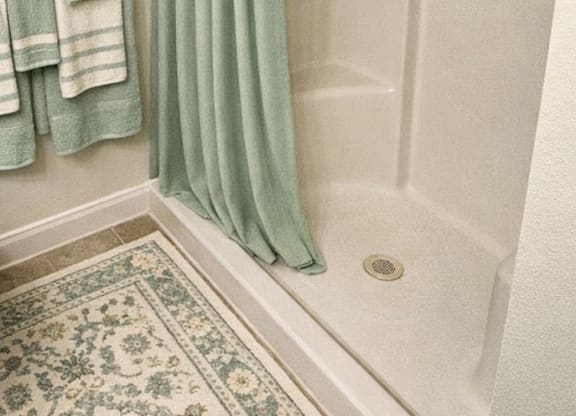 Full Bathroom at River Commons Senior Living, Redding
