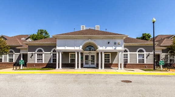 Leasing Office Exterior at Windsor Crossing, Maryland, 20746