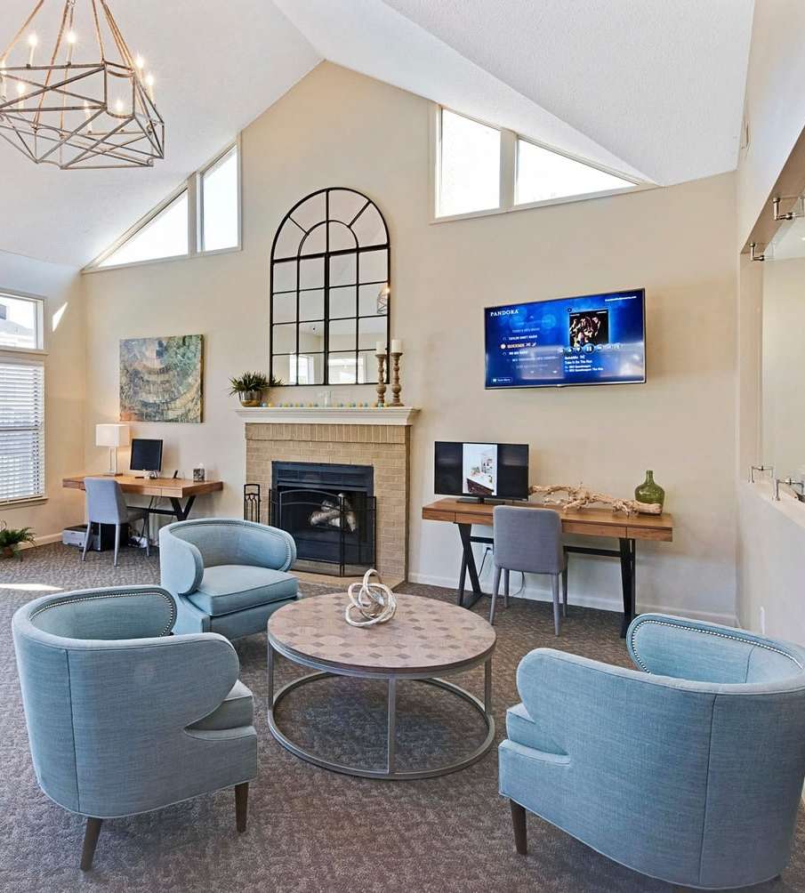 Fox Hollow Apartment Homes 3 of 10