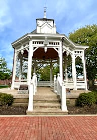 Gazebo at Integrity Chardon Apartments, OH, 44024