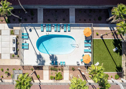 Pool at Avani North Apartments in Tucson Arizona