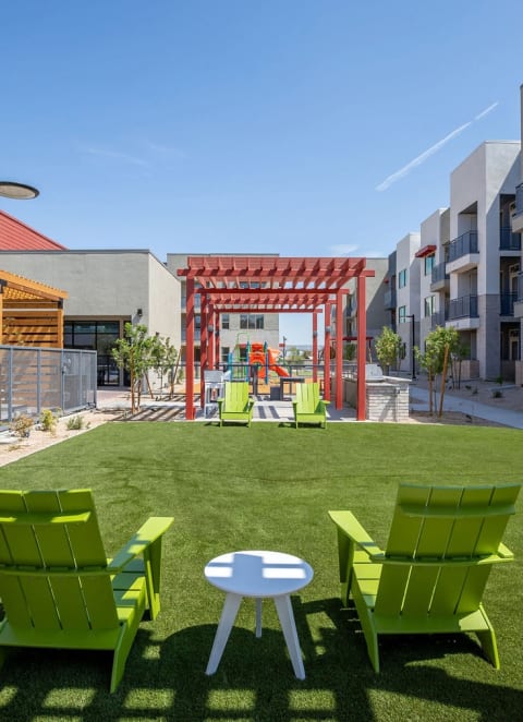 Outdoor Turf Field Mainat Vista Ridge Apartments, Arizona