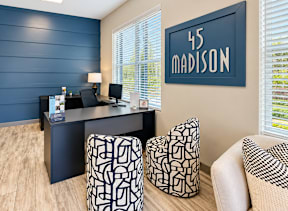 45 Madison in Kansas City, MO Leasing Office