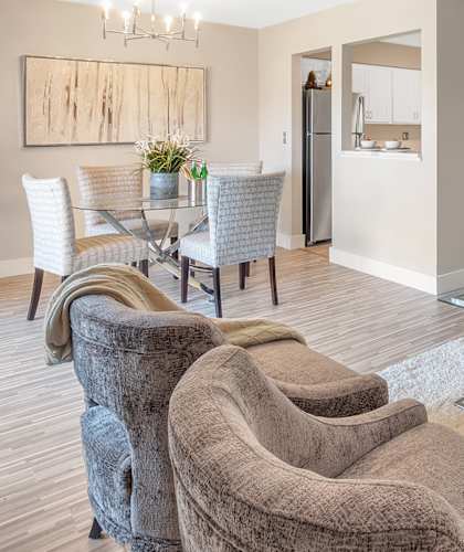 at Rochester Club Apartments - Rochester, MI, Rochester Hills