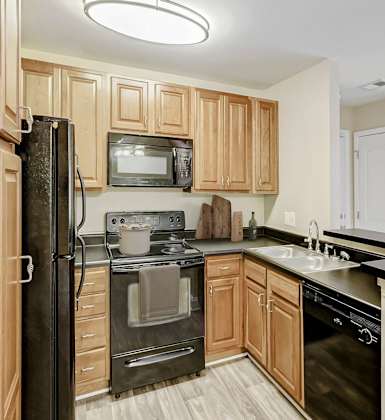 Kitchen Appliances at Brandemere Apartment Homes, Winston Salem, NC