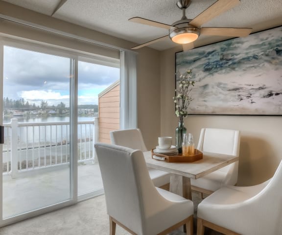 Elegant Dining Space at Waterford Apartments, Everett