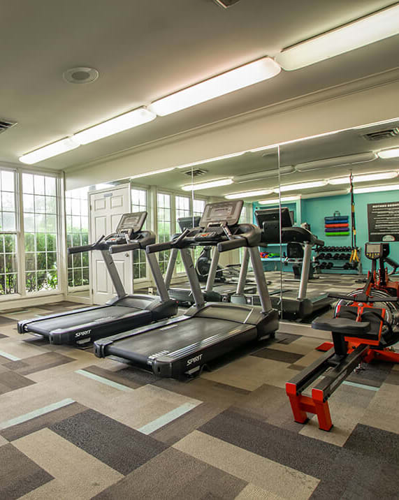 apartments with gym