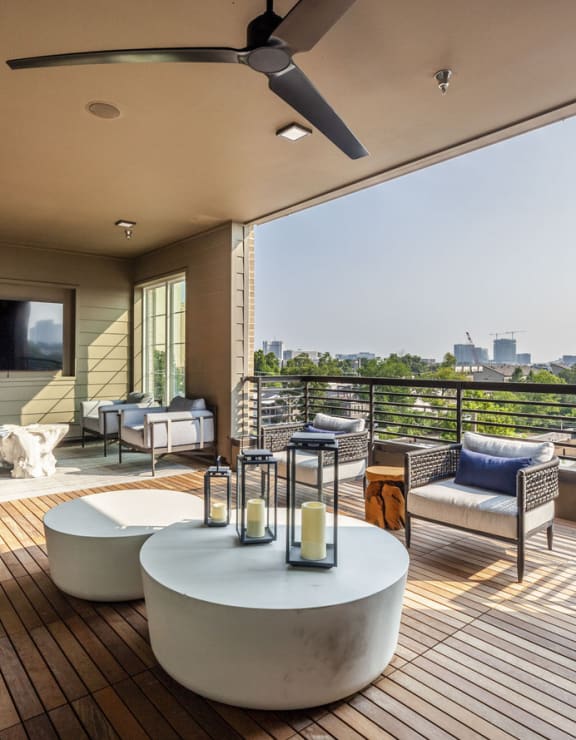 Old East Dallas Apartments Ross + Peak