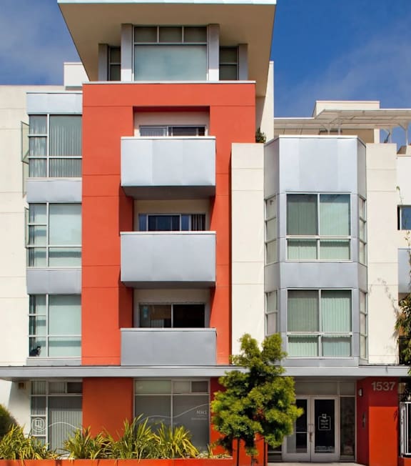 the building in which the apartment is located