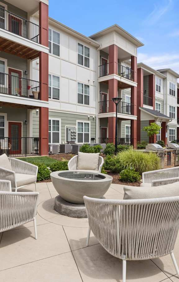 Outdoor Patio with Chairs at Giddy Hall Apartments, Charlotte, NC, 28273