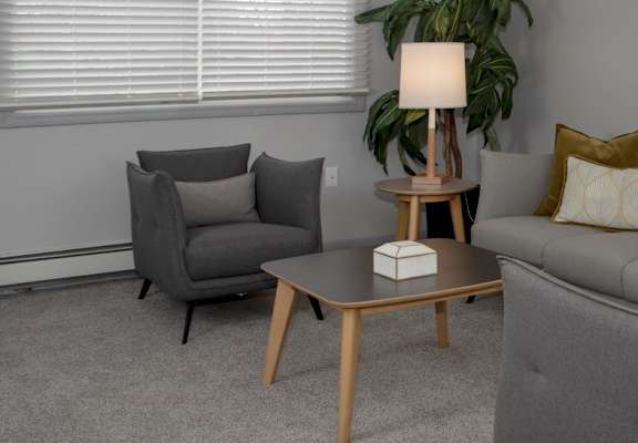 2 bedroom 1 bath living room corner apartment