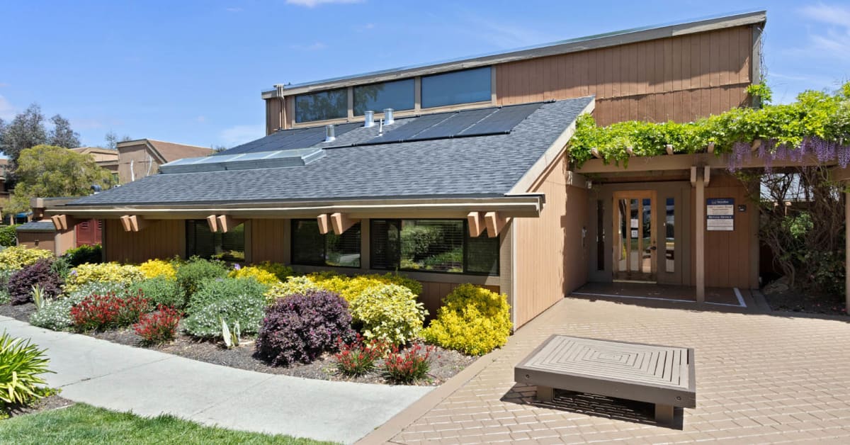 Photos and Video of Old County Road Apartments in Belmont, CA