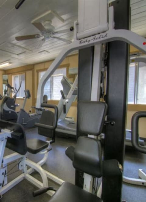 Fitness Center  at Pine View Village Apartments, Flagstaff, Arizona