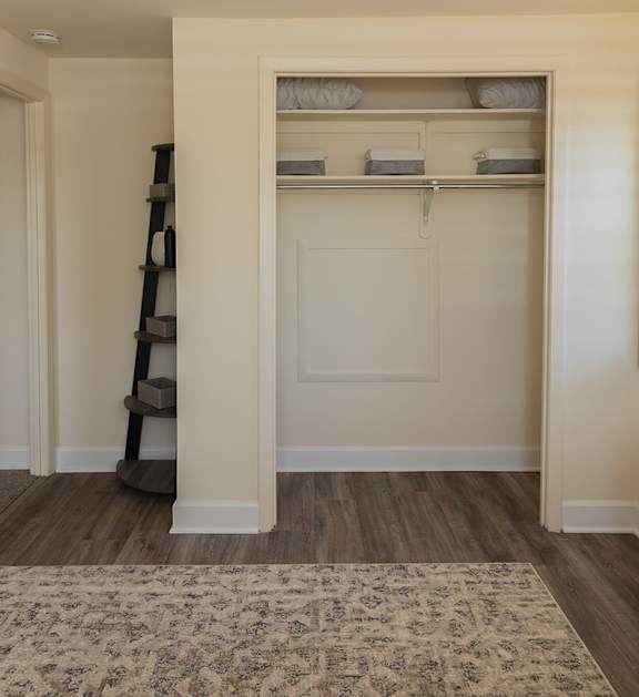 Bedroom With A Ladder at Walnut Grove Townhomes* Apartments, Essex, 21221