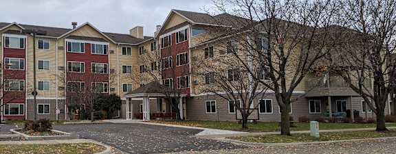Lake Pepin Plaza - Lake City, MN