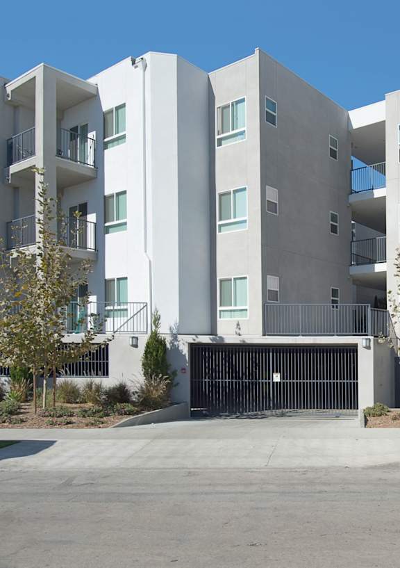Exterior Landscape at Grand View Towers, California