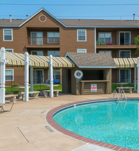Pool at Mallard Ridge, Maple Grove, 55369