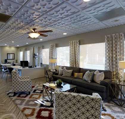 Sunset Pointe Clubhouse