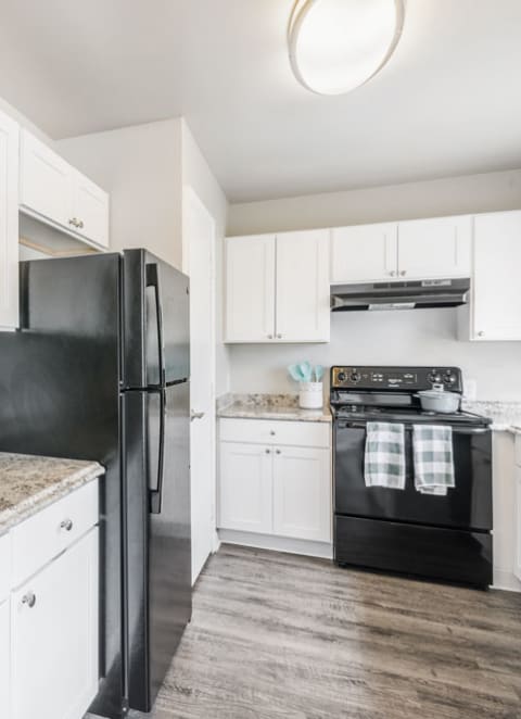 Apartment kitchen area, Rolling Hills Apartments