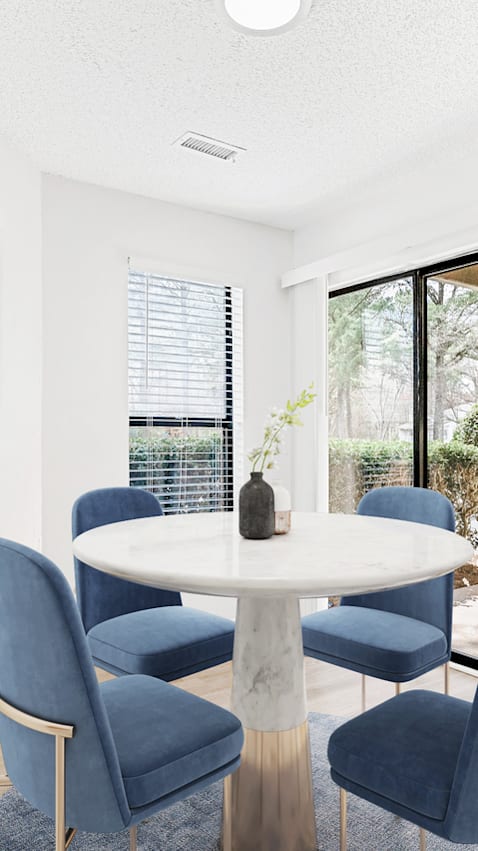 Elegant Dining Space at Bridges at Mallard Creek Apartment Homes, Charlotte, NC, 28269