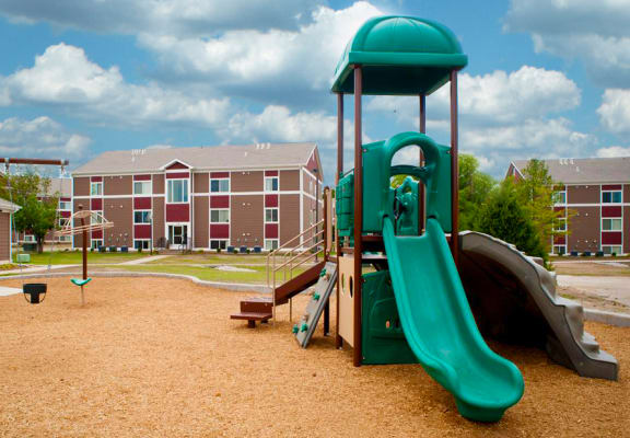 1502 Michigan Place_Outdoor Playground