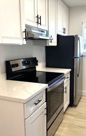 Fully Equipped Kitchen at Summerhill Place Apartments, California