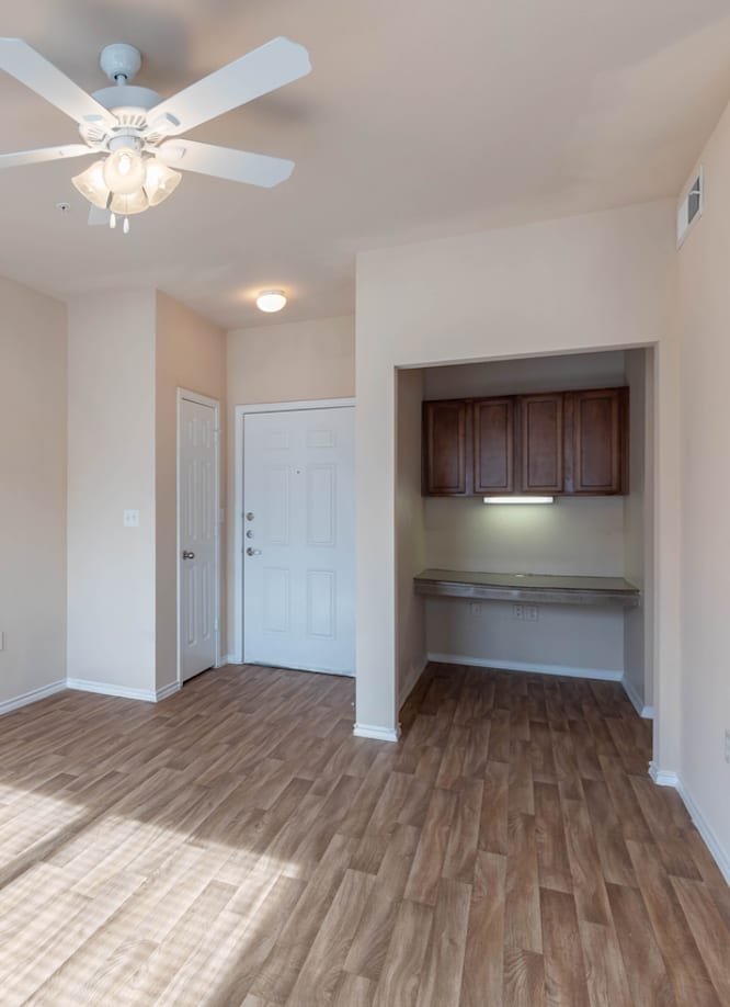 Nolen Grand Apartments 7 of 8