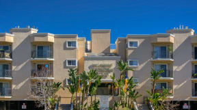 Apartment Building in Los Angeles