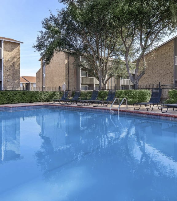 Pool View at Avery Trace, Port Arthur, 77642