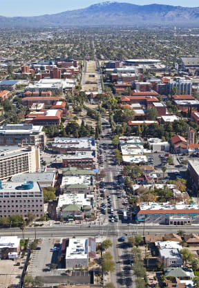 INDI Tucson Apartments close to University of Arizona and University Blvd