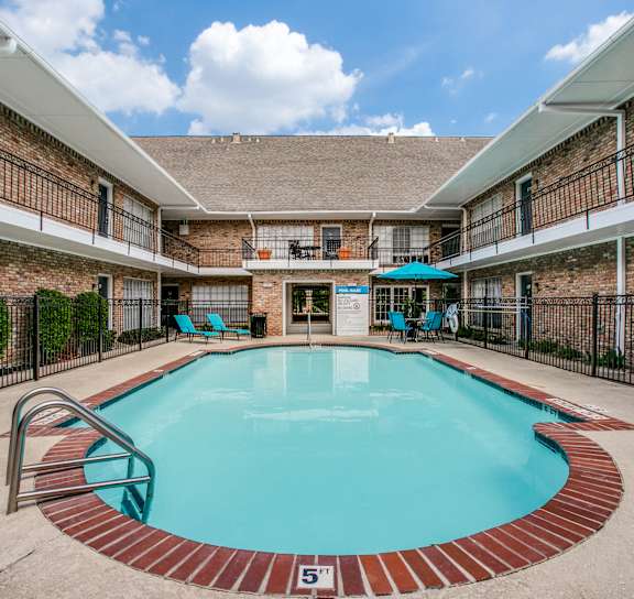 Swimming pool at Village Springs, Orlando, 32808