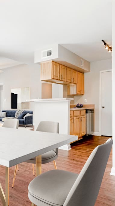 Sophisticated Dining Area at Central on the Green Apartment Homes, Raleigh