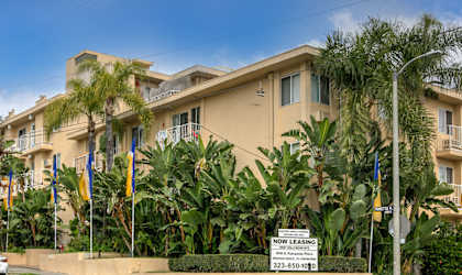 Apartment Building in Los Angeles