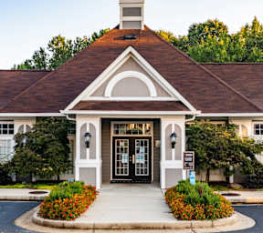 Exterior View of Leasing Office at One Rocky Ridge Apartment Homes in Douglasville, GA