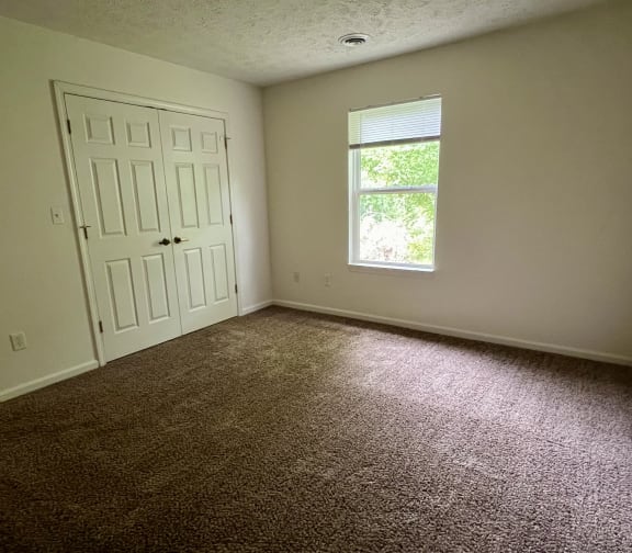 Bedroom & walk in closet at Shenandoah Properties in Lafayette, IN 47905