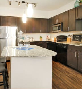 Kitchen with island  | Barcelona Jupiter