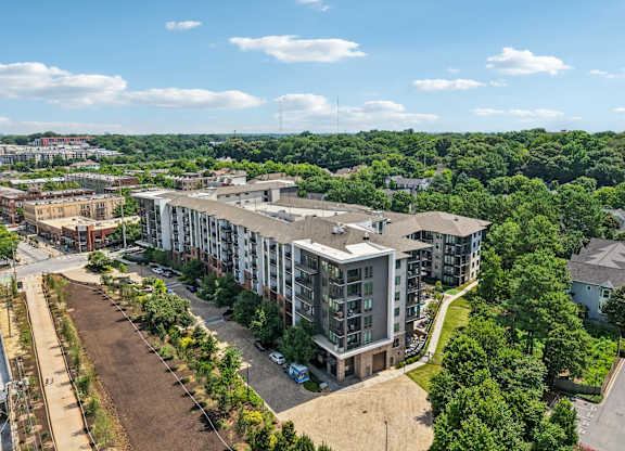 Apartment right in front of the Beltline in Atlanta- 915 Glenwood Apartments. Apartment steps away from the beltline Atlanta.