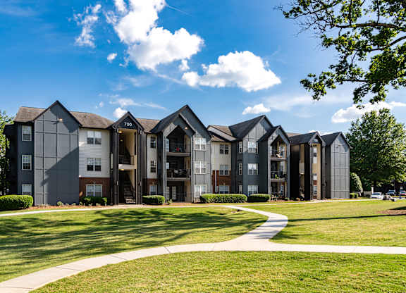 Wesley St.Claire Apartments