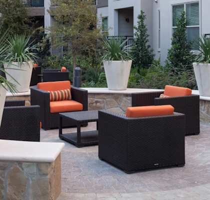 Ample Outdoor Seating Area at Berkshire Amber, Texas