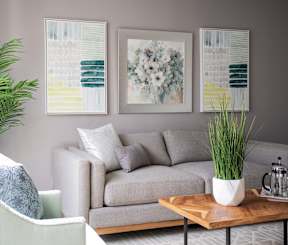 a living room at Palm Avenue Apartments in Tampa