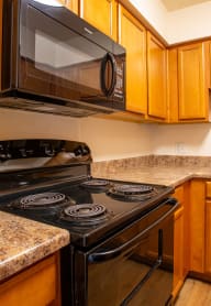 Kitchen applainces at Nine90 Apartments in Tucson Arizona